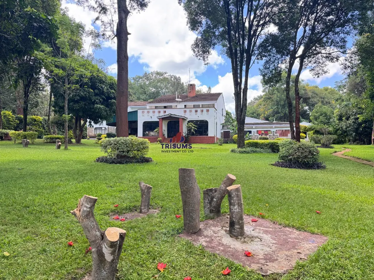 7 Bedroom House on 1.11 Acres in Old Runda